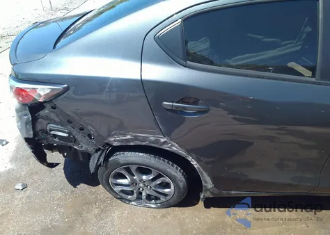 2019 Toyota Yaris Sedan L/Le/Xle from USA, damaged, VIN 3MYDLBYV8KY520560